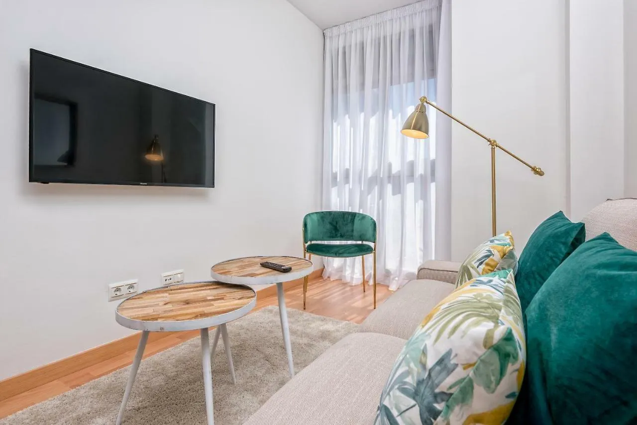 iloftmalaga Cuarteles Daire İspanya